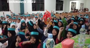 Pembukaan Program Pembelajaran Bahasa Inggris dan Bahasa Arab Ponpes Husnul Khotimah Tasikmalaya 2022