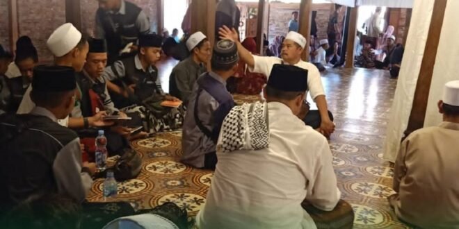 Ziarah Wali Songo Sunan Kudus ( Sayyid Ja'far Shadiq )