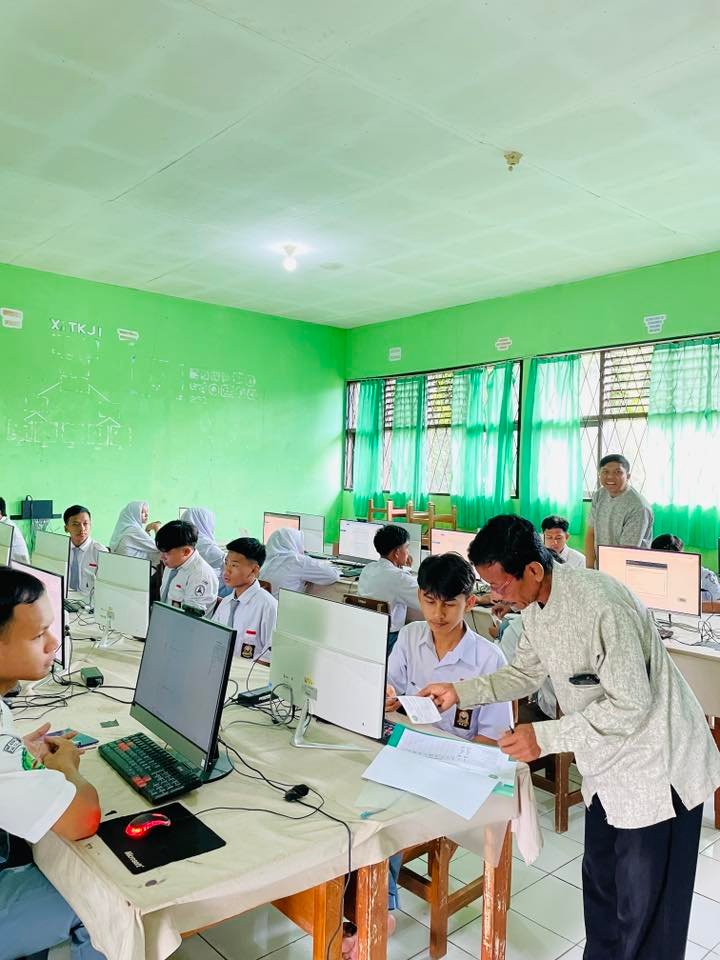Kegiatan Sumatif Akhir SMK Husnul Khotimah